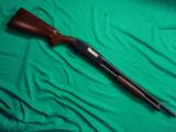 UNFIRED US MILITARY MODEL 12 RIOT GUN SERIAL 991XXX, 1942. 99% CONDITION - 2 of 6
