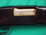 UNFIRED US MILITARY MODEL 12 RIOT GUN SERIAL 991XXX, 1942. 99% CONDITION - 3 of 6