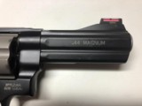 Smith&Wesson 329 pd airlite Sc 44mag - 1 of 11