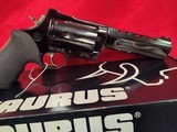 Taurus Raging Judge Magnum (45LC/454 Casull/410 GA.) - 2 of 8
