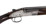 Holland & Holland 'Royal' Deluxe Over-and-Under Shotgun
- 2 of 8