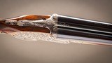 Holland & Holland Virtually new 12 gauge 'Royal' Deluxe Sidelock Ejector Shotguns with 29 inch new barrels - 7 of 10