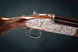 Holland & Holland 'Royal' Deluxe Over-and-Under Shotgun - 1 of 6