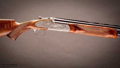 Holland & Holland 12 gauge 'Sporting' Deluxe Over-and-Under shotgun with 29 inch barrels