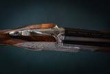 Holland & Holland  20 gauge 'Royal Deluxe' Over-and-Under shotgun with 30 inch barrels. - 3 of 6
