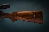 Holland & Holland Best Quality 'Bolt-Action' Magazine Rifle chambered for the .416 Rigby cartridge. - 6 of 7