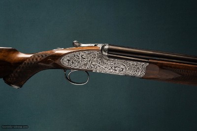Holland & Holland 12 Gauge 'Royal Deluxe' Over and Under shotgun with 30 inch barrels