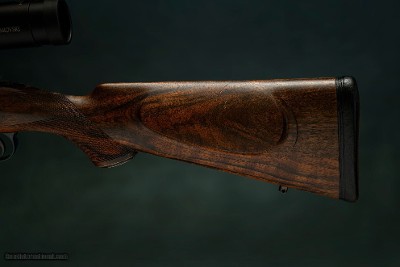 Holland & Holland Best Quality Bolt-Action Magazine Rifle Chambered in .500/465 H&H. - Image 5 of 6