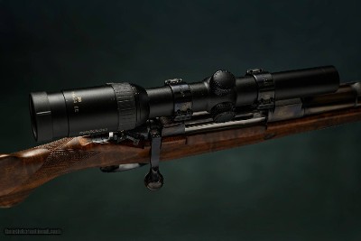 Holland & Holland Best Quality Bolt-Action Magazine Rifle Chambered in .500/465 H&H. - Image 3 of 6
