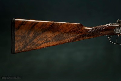Holland & Holland 12 gauge Royal Deluxe 'Paradox' Sidelock shotgun with 28 inch barrels, two triggers and automatic safety.  - Image 5 of 6