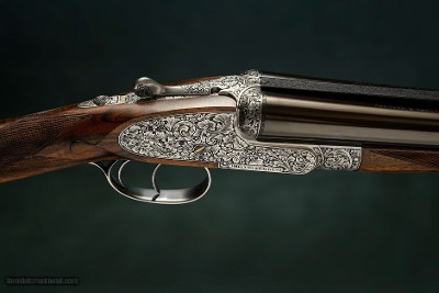 Holland & Holland 12 gauge Royal Deluxe 'Paradox' Sidelock shotgun with 28 inch barrels, two triggers and automatic safety. 