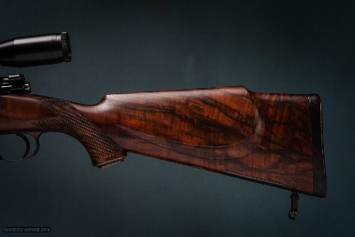 Holland & Holland Best Quality 375 H&H 'Bolt-Action' Magazine Rifle. - Image 7 of 7