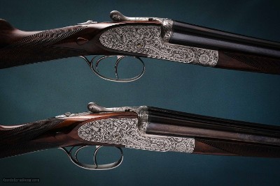 Holland & Holland pair of 20 gauge 'Royal' Deluxe Sidelock Ejector Shotguns with 27 inch barrels.