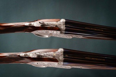 Holland & Holland 28 Gauge Royal Deluxe Model Pair, Philippe Grifnee Engraved - Image 3 of 6