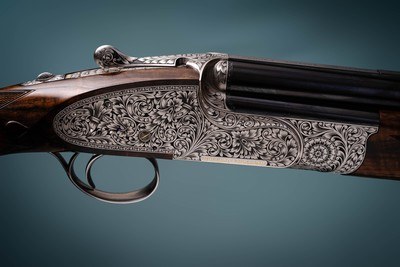 Holland & Holland 12 Gauge 'Royal Deluxe' Over-and-Under shotgun with 30 inch barrels - Image 1 of 7