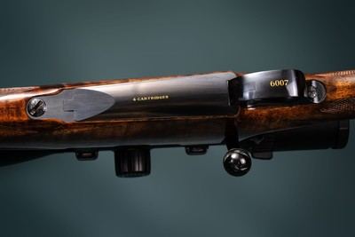 Holland & Holland Take-Down 'Bolt-Action' Magazine Rifle in our .375 H&H caliber - Image 4 of 7