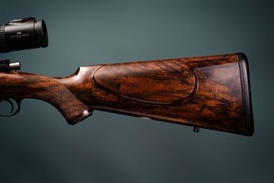 Holland & Holland Take-Down 'Bolt-Action' Magazine Rifle in our .375 H&H caliber - Image 7 of 7
