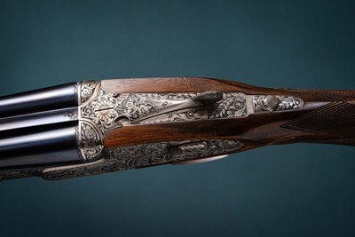 Holland & Holland 410 'Royal Deluxe' side by side shotgun with 26 1/2 inch barrels  - Image 3 of 7