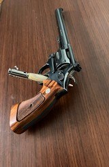 AN EXCELLENT PAIR OF SMITH AND WESSON MODEL 48 REVOLVERS - 12 of 15