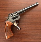 AN EXCELLENT PAIR OF SMITH AND WESSON MODEL 48 REVOLVERS - 8 of 15