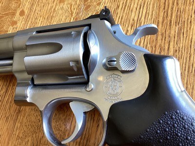 Smith & Wesson 629-2 - Image 4 of 4