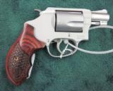 Smith & Wesson Performance Center 637 - 2 of 12