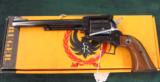 Ruger Super Blackhawk .44 Mag Old Model 3 Screws - 2 of 12