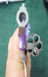 Charter Arms Lavender Lady .38 Special - 11 of 12