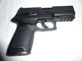 Sig Sauer P-250C-9-B(compact9mm) - Used - 4 of 10