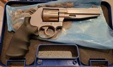 Smith & Wesson M686 Pro Series - 2 of 2