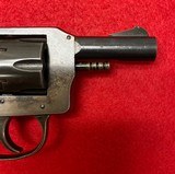 Vintage H&R Model 732 .32 S&W Six shot DA revolver in Excellent Condition - 5 of 15