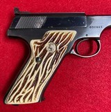 Vintage Colt Woodsman 3rd Series Target Model .22 LR in Excellent Condition Manufactured in 1970 - 4 of 15