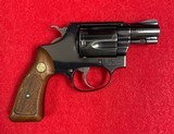 Vintage S&W Model 36 Snub Nose Revolver .38 Special Manufactured in 1968 - 2 of 15
