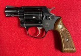 Vintage S&W Model 36 Snub Nose Revolver .38 Special Manufactured in 1968 - 1 of 15