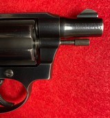 Vintage Colt Detective Special .38 Special 2nd Issue Snub Nose Revolver with Coltwood Grips Manufactured in 1949 - 5 of 15