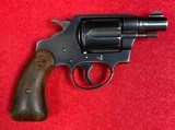 Vintage Colt Detective Special .38 Special 2nd Issue Snub Nose Revolver with Coltwood Grips Manufactured in 1949 - 2 of 15
