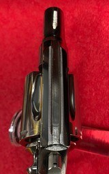 Vintage Colt Detective Special 2nd Issue .38 Special Nickel Revolver in Excellent Condition Manufactured in 1964 - 10 of 15