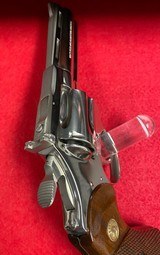 Vintage Colt Diamondback .38 Special with 4” Barrel Nickel Finish Excellent Condition Manufactured in 1975 - 8 of 15