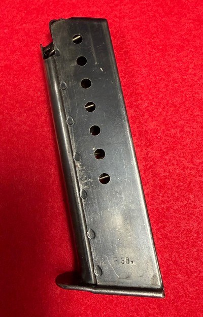 Vintage WW2 German P38 9MM in Excellent Condition Manufactured in 1943 - Image 7 of 15