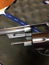 Smith and Wesson 629 - 3 of 14