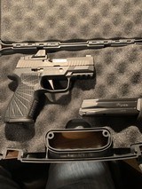 SIG 320XC-9-BXR3-RXP9MM - 1 of 7