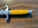 World War 2 Officers Dagger - 10 of 11