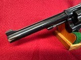 Smith & Wesson
K22 (1947) 22 LR. - 6 of 13