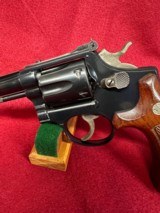 Smith & Wesson
K22 (1947) 22 LR. - 5 of 13