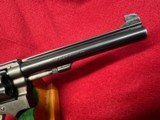 Smith & Wesson
K-38 ( 1948) Target Masterpiece
38 Special. - 11 of 13