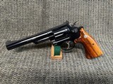 Smith & Wesson Model 19-3 Combat Magnum. .357 - 2 of 11