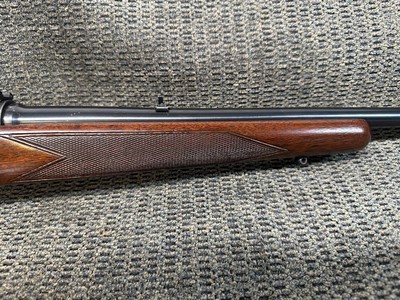 WINCHESTER 70 FEATHERWEIGHT (1953)30-06 Spfd. - Image 4 of 15
