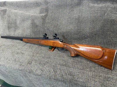 **EARLY** (1967) REMINGTON 700 BDL Varmint Special. 22-250 Rem. - Image 6 of 15