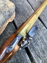 A CURIOUS ENGLISH BLUNDERBUSS WITH SPRING BAYONET IN EXCELLENT MECHANICAL CONDITION - 8 of 12