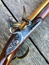 A GOOD EARLY (18TH CENTURY) ENGLISH FLINTLOCK BLUNDERBUSS BY A GREAT MAKER, GRIFFIN & TOW - 1 of 15